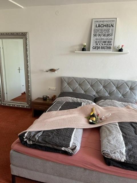 Pension Columbia Inkl. Fruehstueck Im Zentraum Bad Gleichenberg Exterior foto